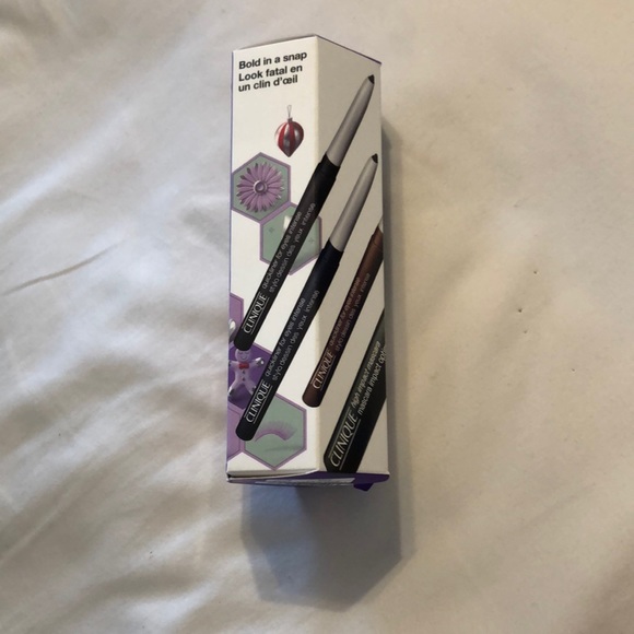 Clinique quick liners and mascara - Picture 1 of 8